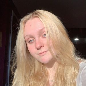 Meet your Posher, Robyn